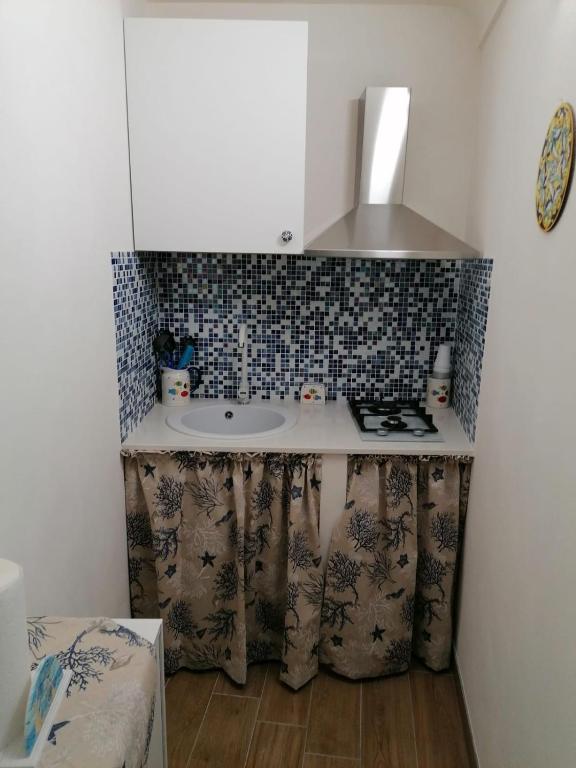 Domus Caricatore room 4
